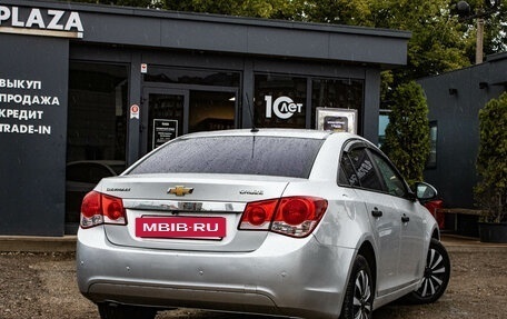 Chevrolet Cruze II, 2012 год, 639 000 рублей, 3 фотография