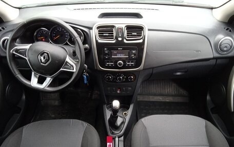 Renault Logan II, 2021 год, 595 000 рублей, 12 фотография