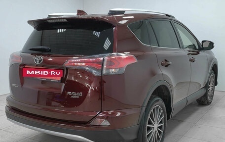 Toyota RAV4, 2016 год, 2 295 000 рублей, 4 фотография