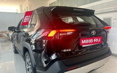 Toyota RAV4, 2025 год, 4 290 000 рублей, 3 фотография