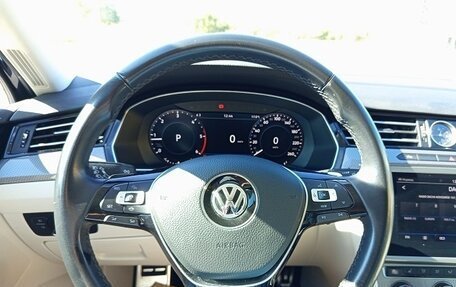 Volkswagen Passat B8 рестайлинг, 2019 год, 2 729 000 рублей, 18 фотография