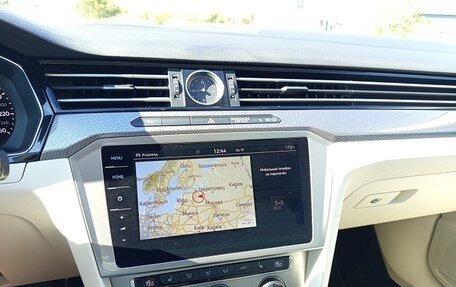 Volkswagen Passat B8 рестайлинг, 2019 год, 2 729 000 рублей, 26 фотография
