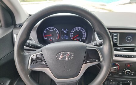 Hyundai Solaris II рестайлинг, 2017 год, 785 000 рублей, 20 фотография