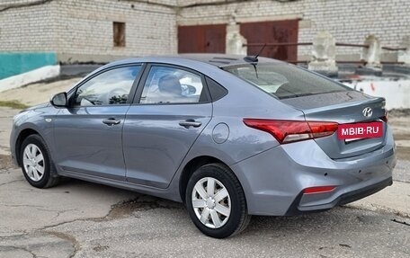 Hyundai Solaris II рестайлинг, 2017 год, 785 000 рублей, 10 фотография