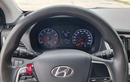 Hyundai Solaris II рестайлинг, 2017 год, 785 000 рублей, 15 фотография