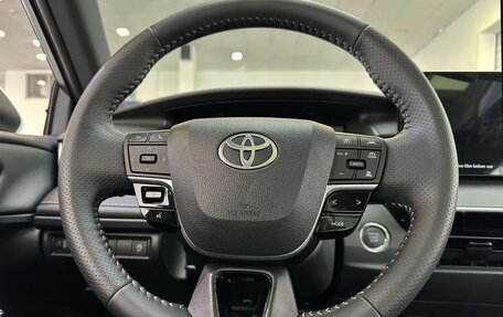 Toyota Camry, 2024 год, 3 670 000 рублей, 8 фотография