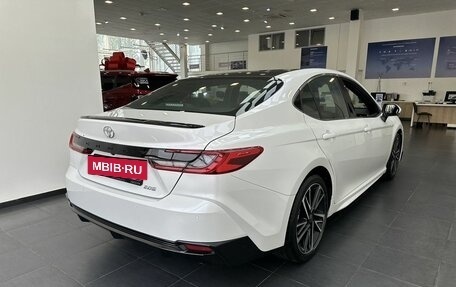 Toyota Camry, 2024 год, 3 670 000 рублей, 6 фотография