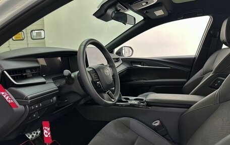 Toyota Camry, 2024 год, 3 670 000 рублей, 7 фотография