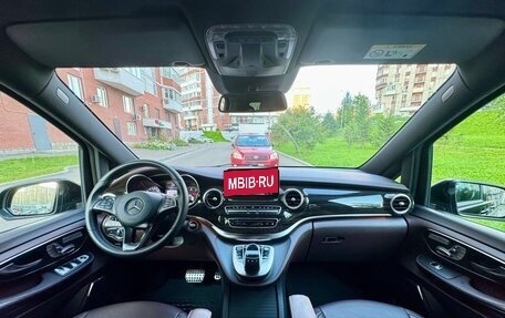 Mercedes-Benz V-Класс, 2017 год, 4 390 000 рублей, 14 фотография