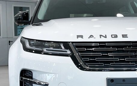 Land Rover Range Rover Evoque II, 2024 год, 5 650 000 рублей, 8 фотография