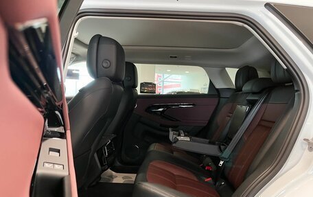Land Rover Range Rover Evoque II, 2024 год, 5 650 000 рублей, 26 фотография
