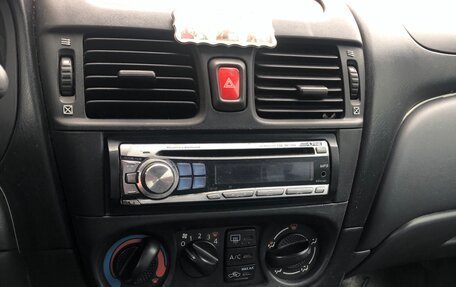 Nissan Almera, 2004 год, 299 000 рублей, 18 фотография