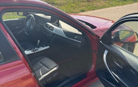 BMW 3 серия, 2012 год, 1 300 000 рублей, 10 фотография