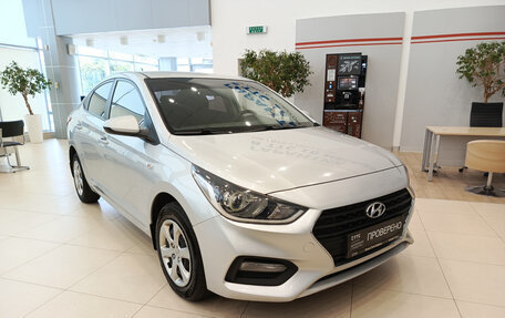 Hyundai Solaris II рестайлинг, 2018 год, 1 171 000 рублей, 7 фотография