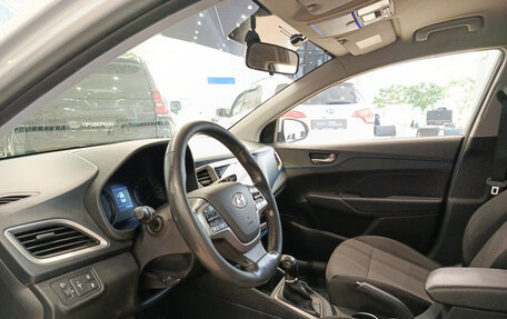 Hyundai Solaris II рестайлинг, 2018 год, 1 171 000 рублей, 20 фотография