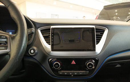 Hyundai Solaris II рестайлинг, 2018 год, 1 171 000 рублей, 19 фотография