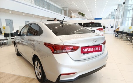 Hyundai Solaris II рестайлинг, 2018 год, 1 171 000 рублей, 11 фотография