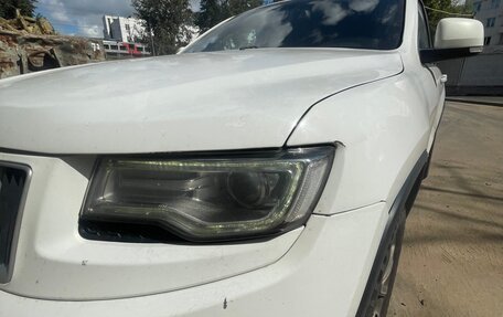 Jeep Grand Cherokee, 2013 год, 1 990 000 рублей, 25 фотография