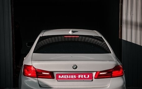 BMW 5 серия, 2018 год, 2 800 000 рублей, 2 фотография
