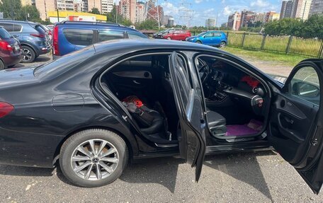 Mercedes-Benz E-Класс, 2019 год, 3 330 000 рублей, 2 фотография