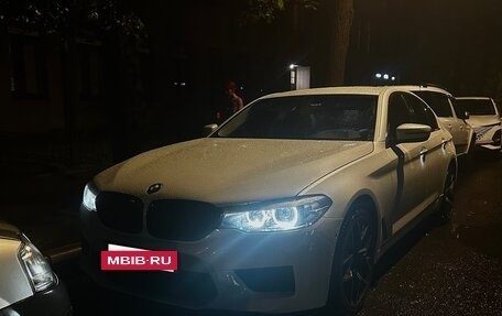 BMW 5 серия, 2018 год, 2 800 000 рублей, 5 фотография