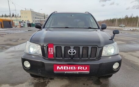 Toyota Kluger I, 2000 год, 890 000 рублей, 2 фотография