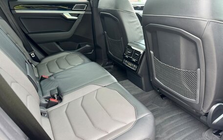 Volkswagen Touareg III, 2022 год, 5 560 000 рублей, 13 фотография