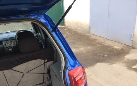 Mazda Demio III (DE), 2002 год, 390 000 рублей, 8 фотография