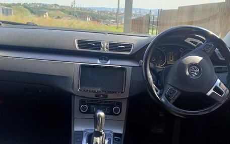 Volkswagen Passat B7, 2011 год, 990 000 рублей, 13 фотография