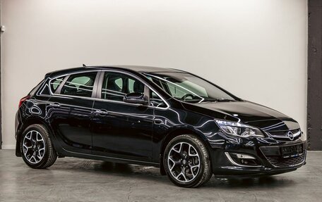 Opel Astra J, 2013 год, 895 000 рублей, 3 фотография