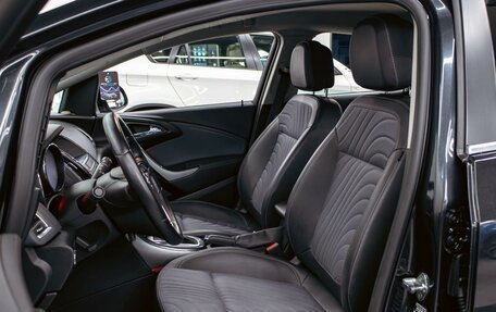 Opel Astra J, 2013 год, 895 000 рублей, 11 фотография