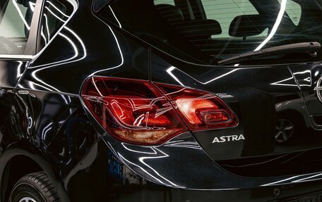 Opel Astra J, 2013 год, 895 000 рублей, 10 фотография
