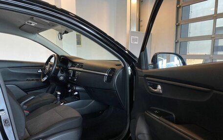 KIA Rio IV, 2017 год, 1 250 000 рублей, 26 фотография