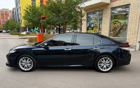 Toyota Camry, 2018 год, 3 000 000 рублей, 6 фотография