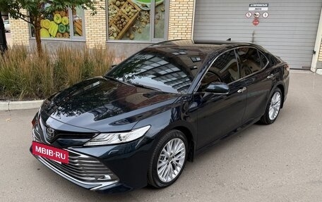 Toyota Camry, 2018 год, 3 000 000 рублей, 7 фотография