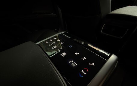 Toyota Camry, 2018 год, 3 000 000 рублей, 19 фотография