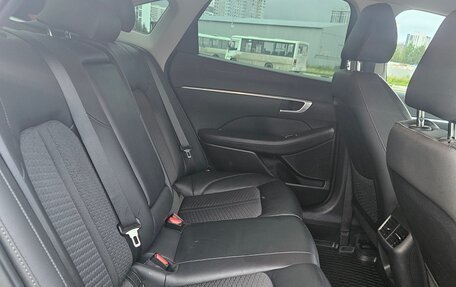 Hyundai Sonata VIII, 2019 год, 2 300 000 рублей, 8 фотография