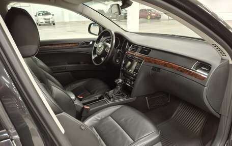 Skoda Superb III рестайлинг, 2012 год, 949 850 рублей, 13 фотография