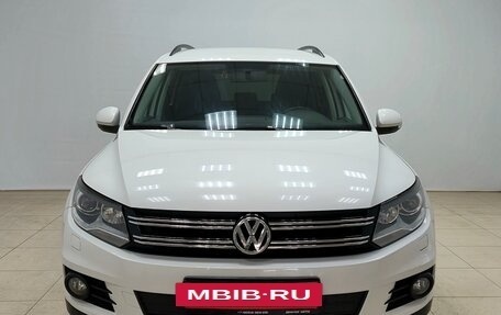 Volkswagen Tiguan I, 2011 год, 950 000 рублей, 2 фотография