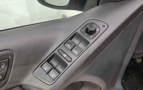 Volkswagen Tiguan I, 2011 год, 950 000 рублей, 8 фотография