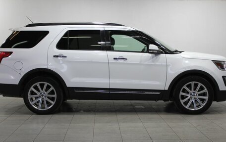 Ford Explorer VI, 2016 год, 2 290 000 рублей, 4 фотография