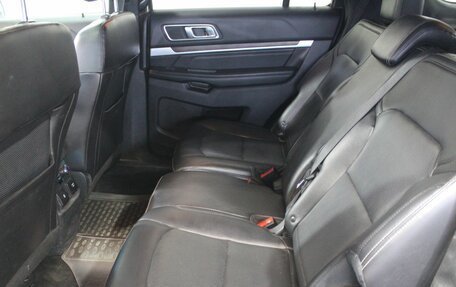 Ford Explorer VI, 2016 год, 2 290 000 рублей, 17 фотография