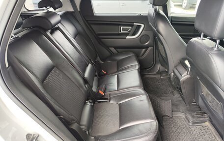 Land Rover Discovery Sport I рестайлинг, 2017 год, 1 699 000 рублей, 10 фотография