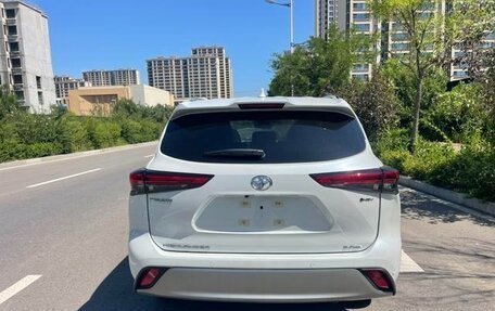 Toyota Highlander, 2025 год, 4 450 000 рублей, 14 фотография