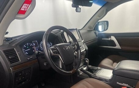 Toyota Land Cruiser 200, 2015 год, 5 490 000 рублей, 9 фотография