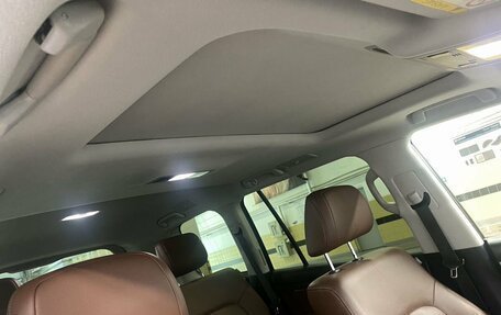 Toyota Land Cruiser 200, 2015 год, 5 490 000 рублей, 24 фотография