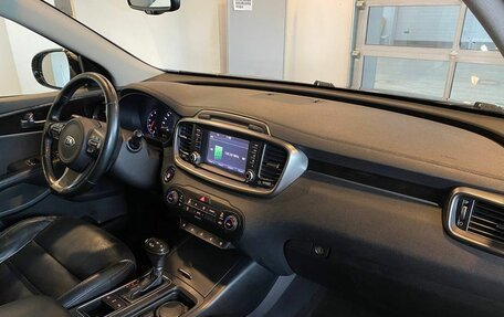 KIA Sorento III Prime рестайлинг, 2017 год, 2 500 000 рублей, 12 фотография