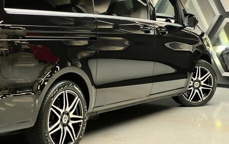 Mercedes-Benz V-Класс, 2023 год, 12 500 000 рублей, 10 фотография