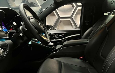 Mercedes-Benz V-Класс, 2023 год, 12 500 000 рублей, 16 фотография