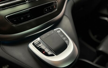 Mercedes-Benz V-Класс, 2023 год, 12 500 000 рублей, 20 фотография